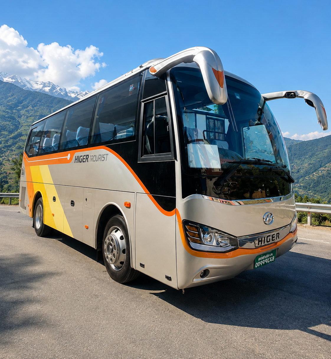 Higer Deluxe Coach — view 1