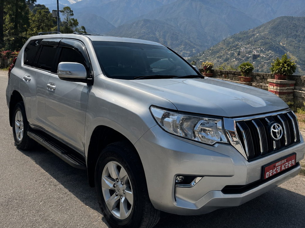 Toyota Land Cruiser Prado TX